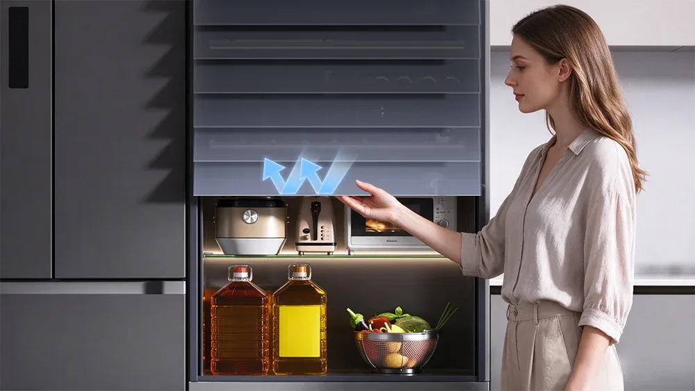 Glass louvre door automatic stop upon obstruction